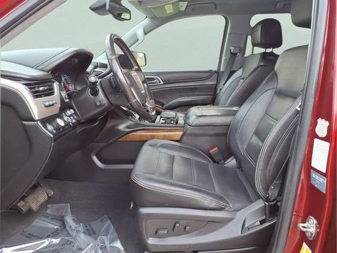 Used 2020 GMC Yukon XL Denali AWD/4WD image 15
