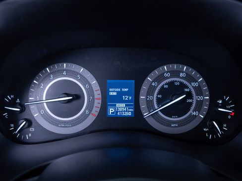 Used 2017 INFINITI QX80 4WD image 24