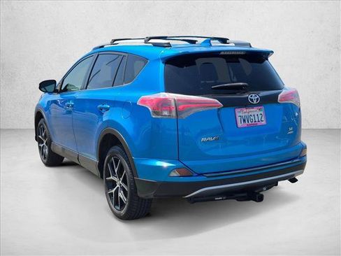 Used 2017 Toyota RAV4 SE AWD/4WD image 8