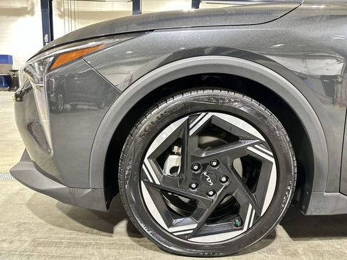 Used 2025 Kia K4 EX image 18