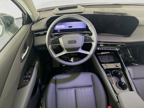New 2026 Audi Q3 quattro 2.0T AWD/4WD image 24