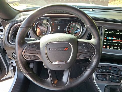 Used 2022 Dodge Challenger R/T w/ Plus Package image 17