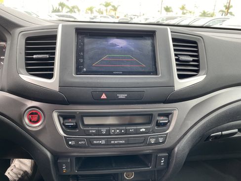 Used 2017 Honda Ridgeline RTL image 12