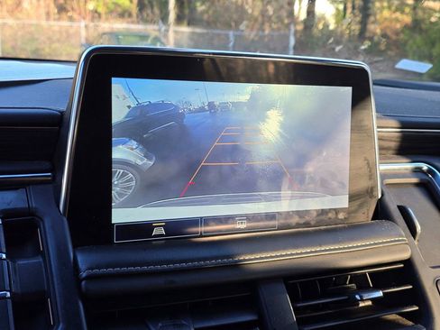 Used 2021 GMC Yukon SLT image 6