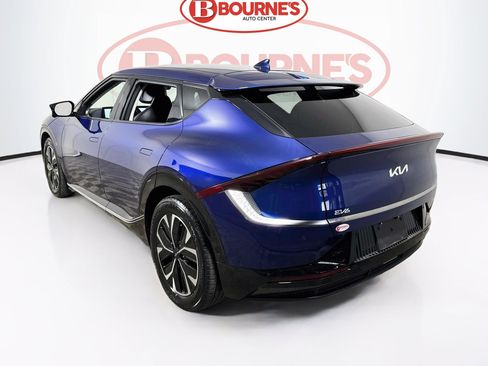 Used 2023 Kia EV6 Wind w/ Wind Technology Package AWD/4WD image 9