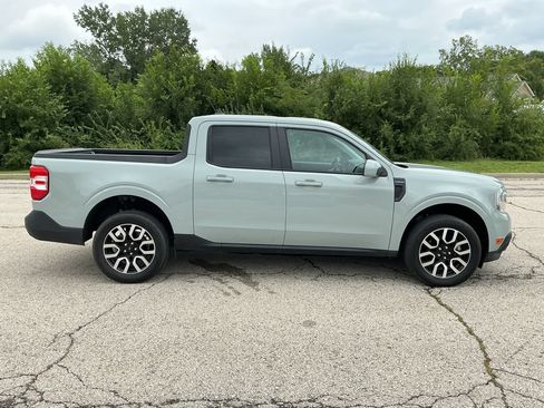 Used 2022 Ford Maverick Lariat w/ Lariat Luxury Package FWD image 11