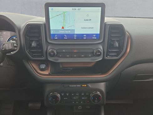 Used 2023 Ford Bronco Sport Outer Banks w/ Tech Package image 17
