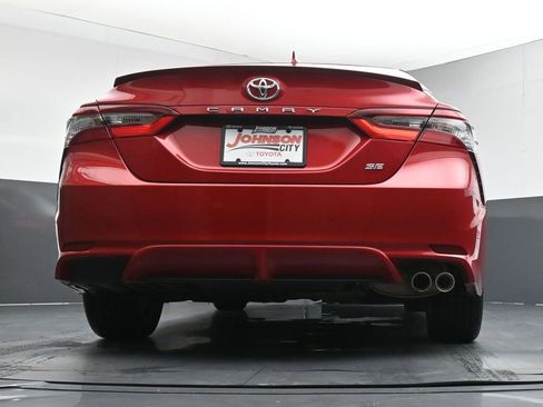 Used 2022 Toyota Camry SE image 39