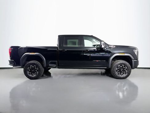 New 2026 GMC Sierra 2500 AT4X AWD/4WD image 8