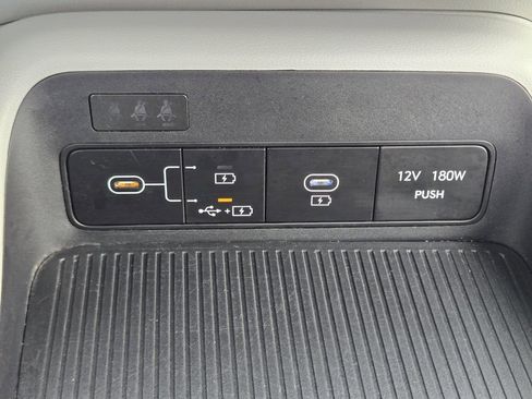 Used 2024 Hyundai Kona SEL image 23