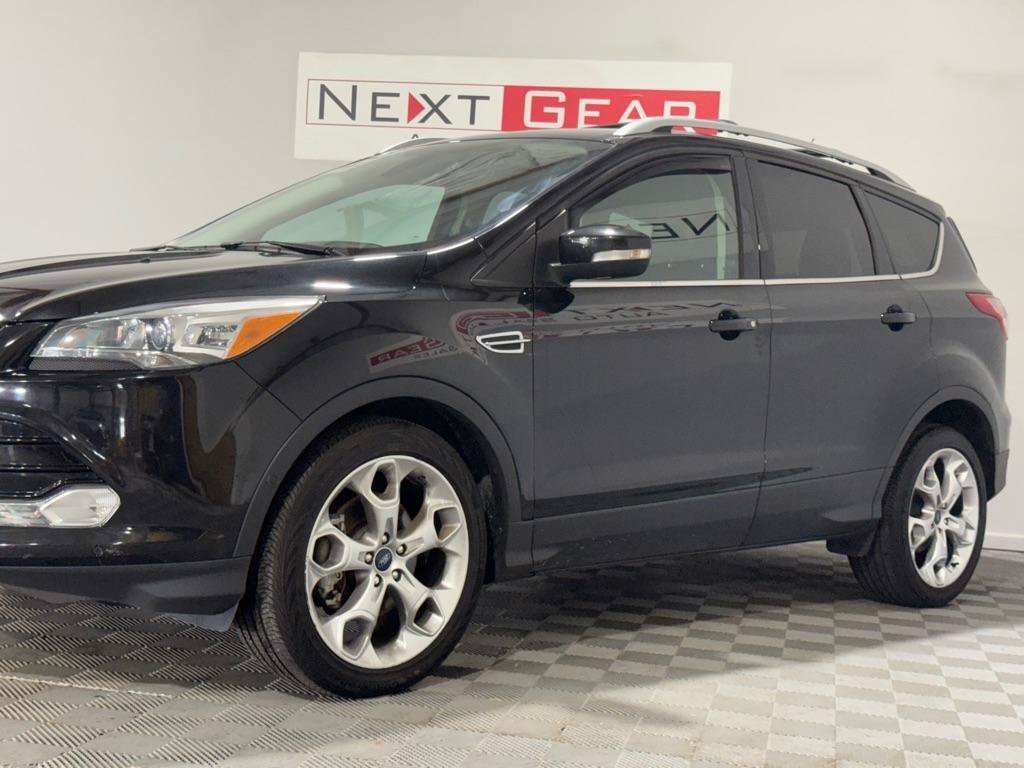 Used 2013 Ford Escape Titanium w/ Parking Technology Pkg FWD image 5