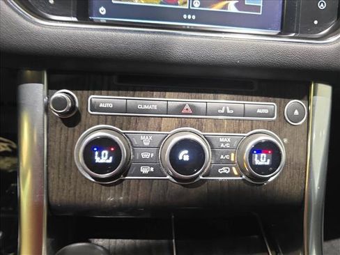 Used 2016 Land Rover Range Rover Sport HSE AWD/4WD image 23