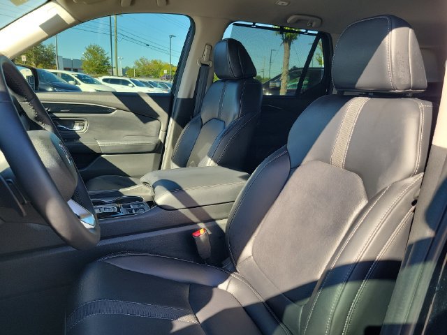 Certified 2025 Honda Pilot EX-L image 12