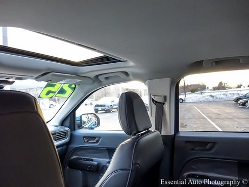 Used 2025 Ford Maverick Lobo image 17