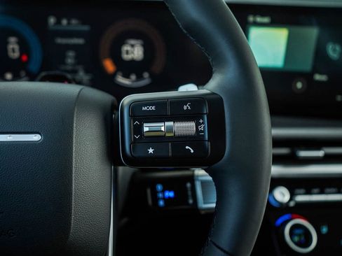 New 2026 Hyundai Santa Fe SEL image 23