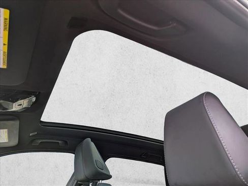 Certified 2025 BMW X3 xDrive30i w/ Premium Package image 17