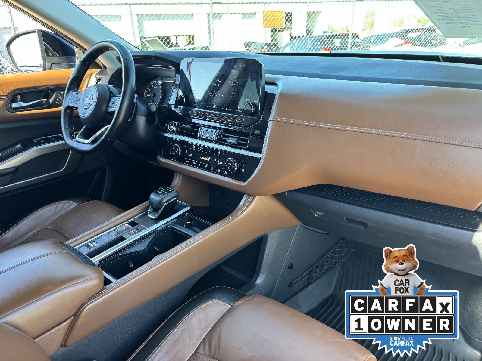 Used 2022 Nissan Pathfinder Platinum w/ Cargo Package FWD image 13