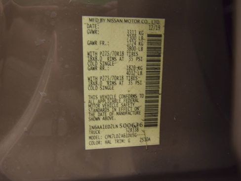 Used 2020 Nissan Titan PRO-4X w/ Pro-4x Convenience Package image 31