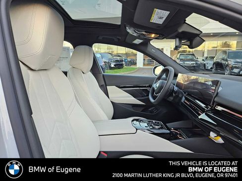 New 2026 BMW 530i xDrive w/ Premium Package AWD/4WD image 11
