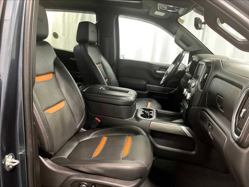 Used 2020 GMC Sierra 1500 AT4 w/ AT4 Premium Package image 11
