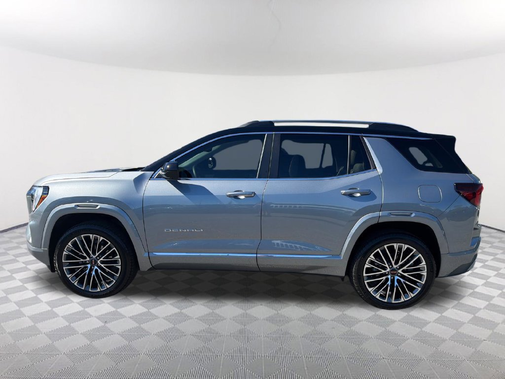 Used 2026 GMC Terrain Denali AWD/4WD image 8