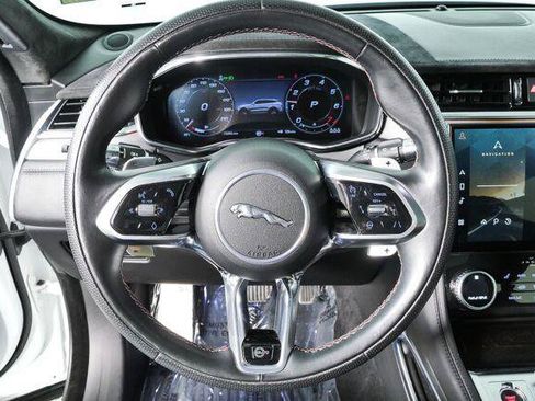 Used 2021 Jaguar F-PACE SVR AWD/4WD image 10