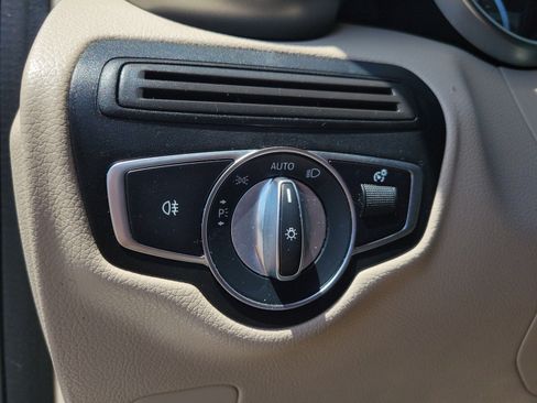 Certified 2020 Mercedes-Benz GLC 300 image 21