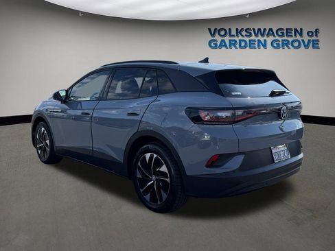 Certified 2022 Volkswagen ID.4 Pro S image 5