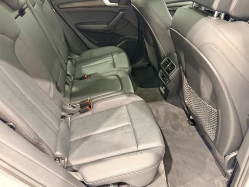 Used 2018 Audi Q5 2.0T Premium Plus w/ Premium Plus Package AWD/4WD image 21