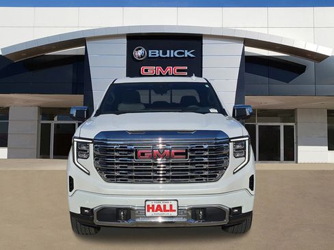 Certified 2025 GMC Sierra 1500 Denali w/ Denali Reserve Package AWD/4WD image 2