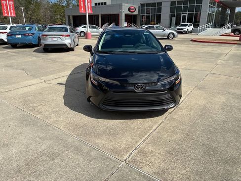 New 2026 Toyota Corolla LE image 10