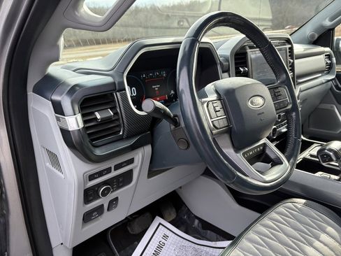 Used 2022 Ford F150 Limited image 33