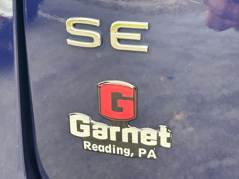 Certified 2022 Volkswagen Tiguan SE image 38