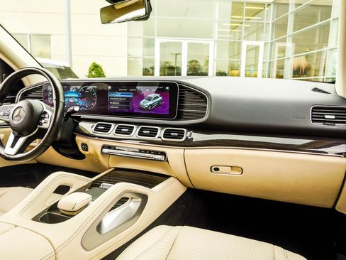 Used 2022 Mercedes-Benz GLE 350 4MATIC w/ 3rd Row Seat Package image 19