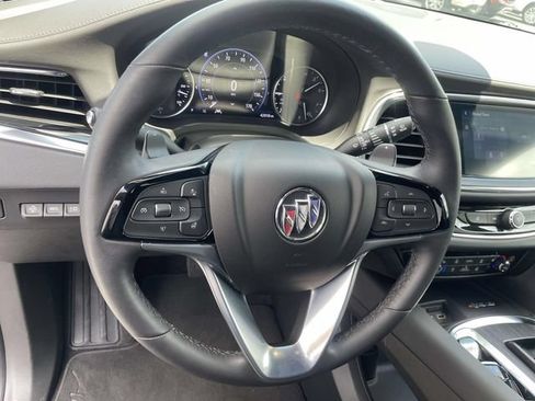 Certified 2024 Buick Enclave Avenir FWD image 18