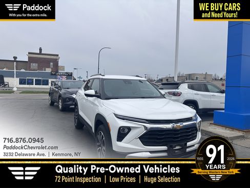 Used 2024 Chevrolet TrailBlazer LT image 1