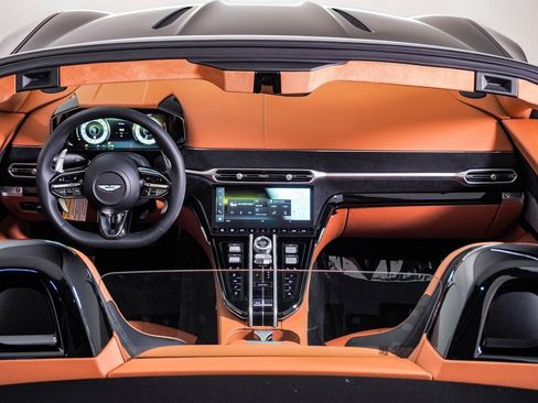 New 2026 Aston Martin V8 Vantage Roadster image 23