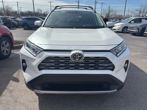 Used 2021 Toyota RAV4 Limited image 2