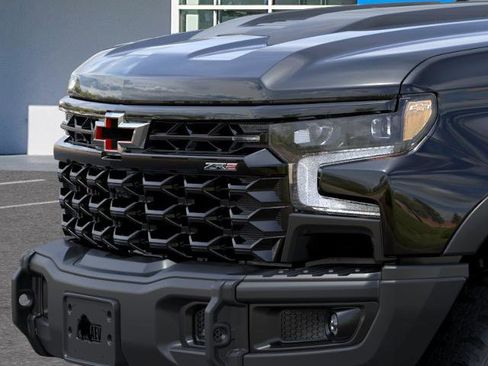 New 2026 Chevrolet Silverado 1500 ZR2 AWD/4WD image 13