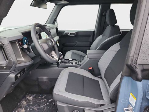 New 2025 Ford Bronco 4-Door AWD/4WD image 11
