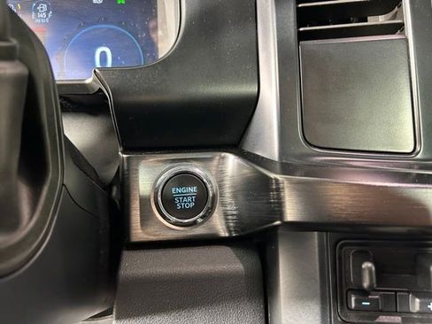 Used 2023 Ford F350 Lariat AWD/4WD image 31
