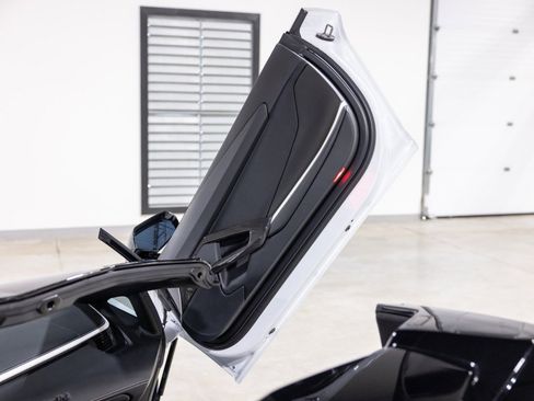 Used 2019 Lamborghini Aventador S image 34