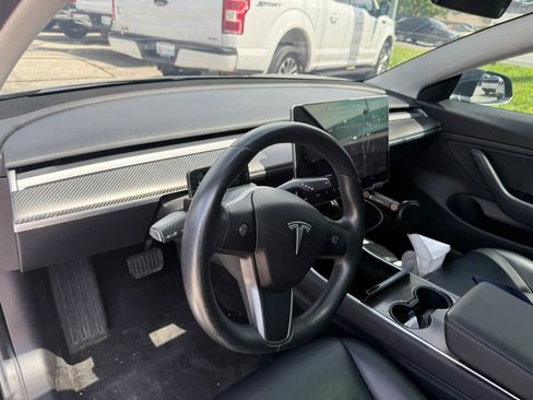 Used 2019 Tesla Model 3 Long Range RWD image 8