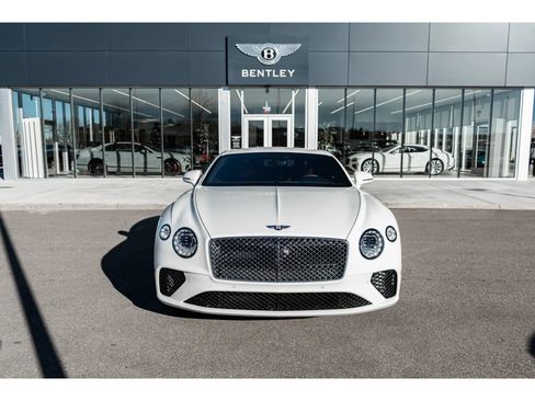 Used 2023 Bentley Continental GT V8 image 19