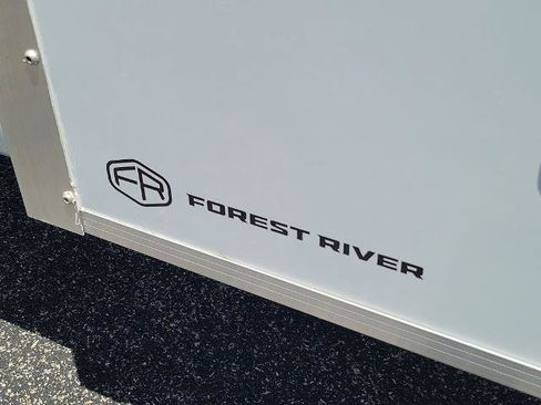 New 2025 Chevrolet Express 3500 w/ Power Convenience Package image 10