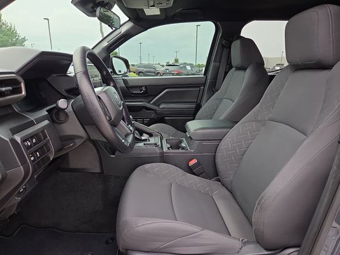 Used 2025 Toyota Tacoma SR RWD image 15