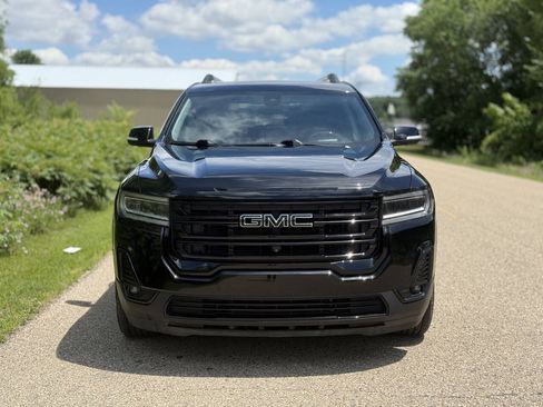 Used 2022 GMC Acadia SLT w/ Elevation Edition AWD/4WD image 3