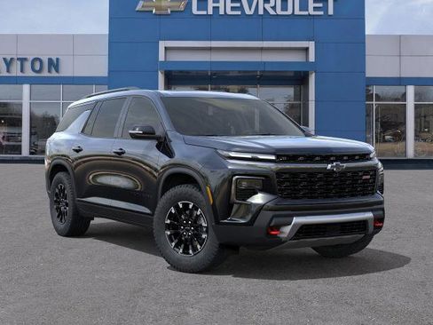 New 2026 Chevrolet Traverse Z71 w/ Driver Confidence Package image 30