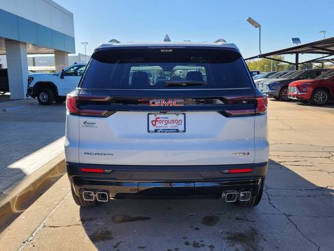 New 2026 GMC Acadia AT4 w/ Super Cruise Package image 5
