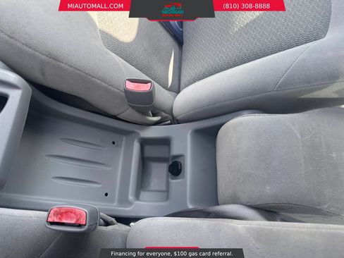 Used 2005 Buick LaCrosse CX w/ Silver Convenience Package FWD image 12